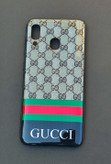 کاور لاکچری سامسونگ A20 و A30 طرح برند گوچی با چاپ رنگ ثابت و سطح براق