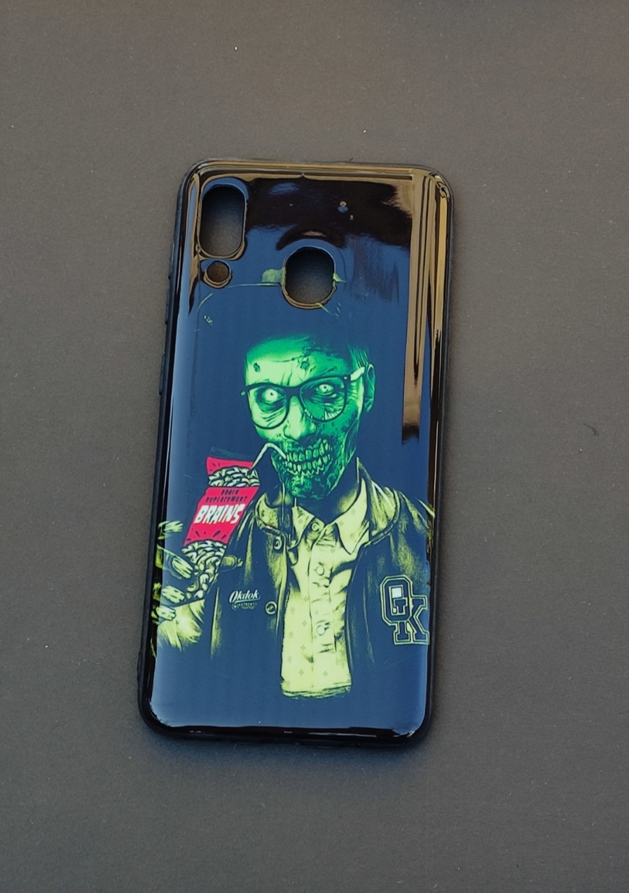 کاور سامسونگ A20 و A30 طرح زامبی با سطح براق و چاپ رنگ ثابت