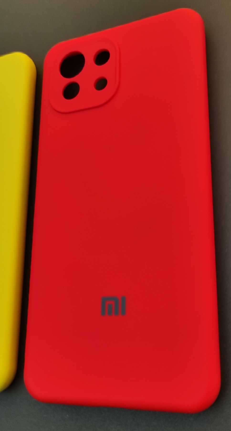 پک دو عددی کاور سیلیکونی زرد و قرمز مخصوص گوشی شیائومی Mi 11 Lite