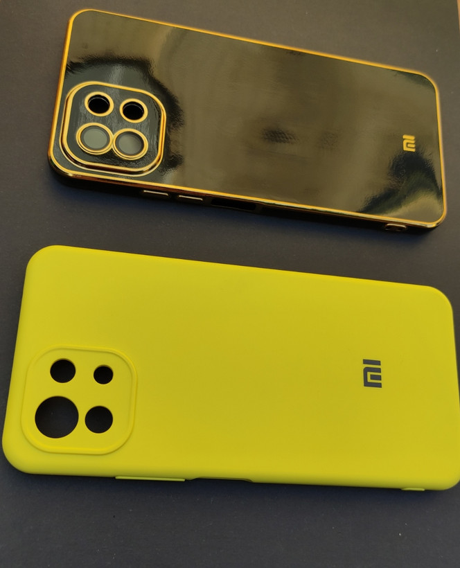 کاور My Case پشت مشکی با فریم طلایی مخصوص گوشی شیائومی Mi 11 Lite به همراه قاب سیلیکونی رایگان