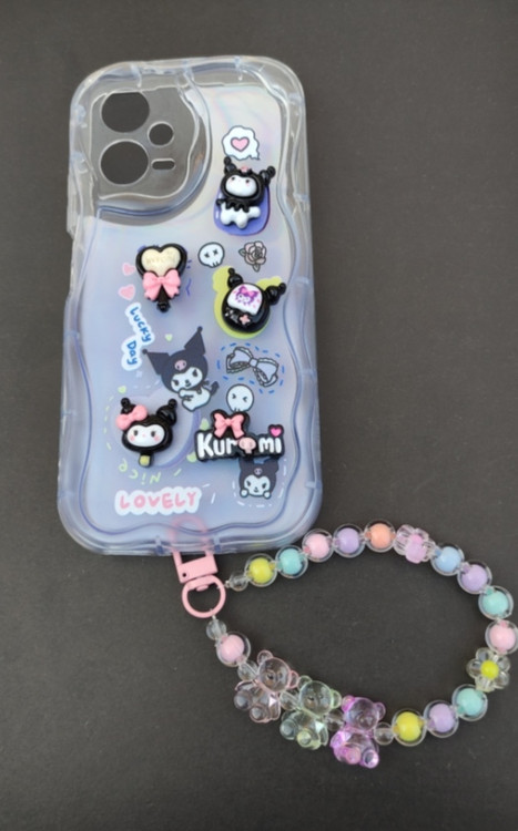 کاور هلوکیتی Note 12، قاب آویزدار Note12، کاور فانتزی شیائومی آویز دار Alt: کاور آویزدار Xiaomi Note 12 5G با عروسکهای کرومی و هلوکیتی و مهره رنگی