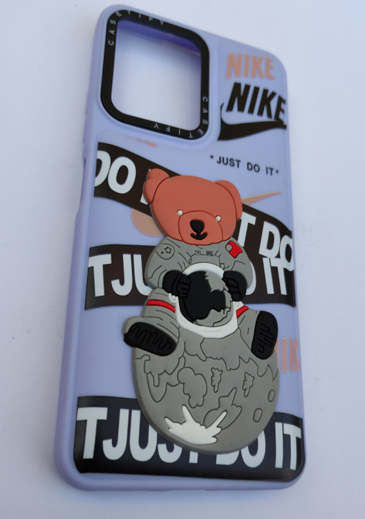 کاور فانتزی Xiaomi Note 12 5G طرح تدی فضانورد با پسزمینه یاسی