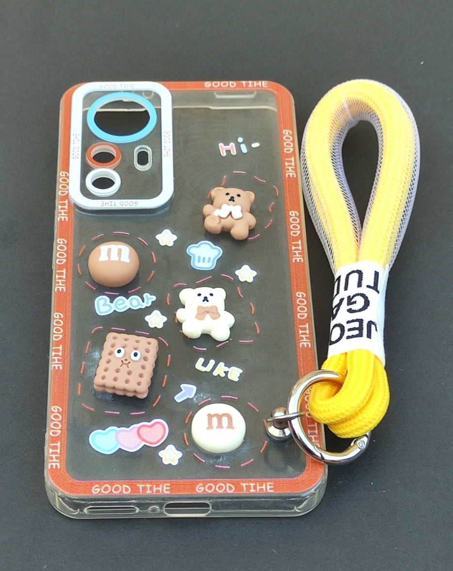 کاور شفاف Xiaomi Mi 12T Pro با عروسک خرس بیسکوییت برجسته و آویز زرد