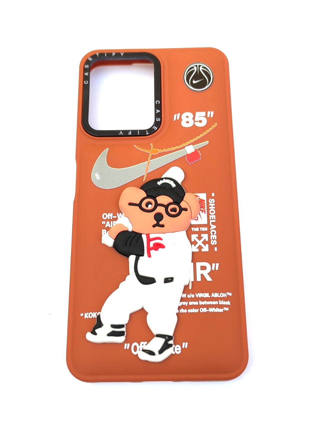 کاور برجسته Redmi Note 12 5G طرح خرس بیسبال با پس‌زمینه قهوه‌ای و لوگو نایک