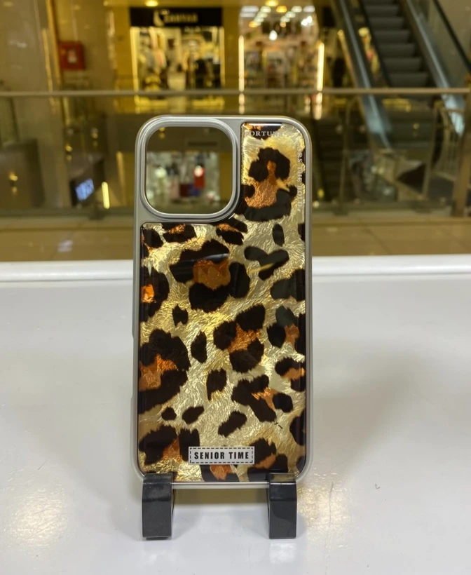 کاور پلنگی طلایی براق سامسونگ A06