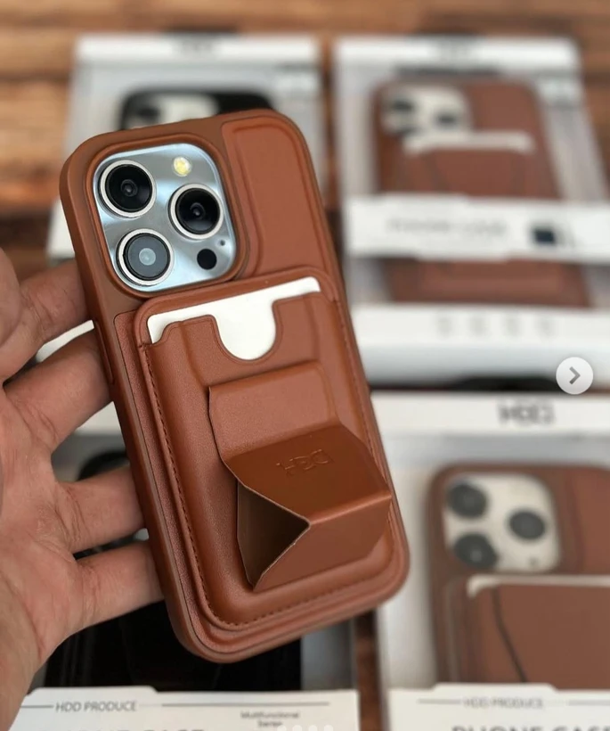 کاور ولت دار چرمی استند شو جاکارتی دار سامسونگ S25 ULTRA