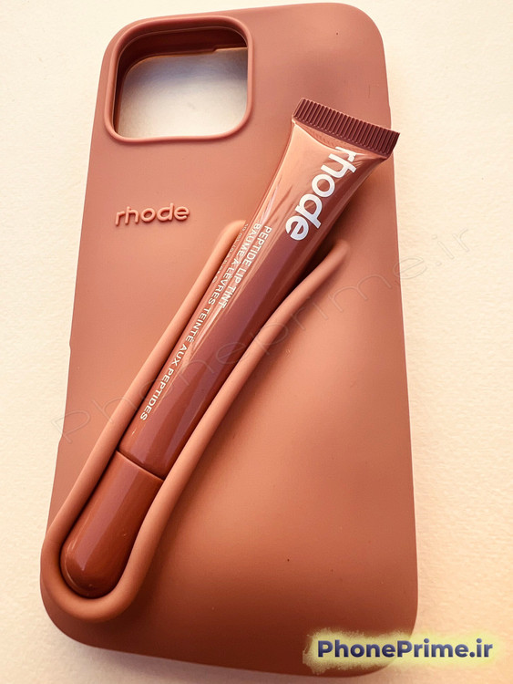 کاور لیپگلسدار لاکچری برای iPhone 12/13 Pro Max، همراه لیپگلس اصل ایتالیا و بستهبندی پکدار.