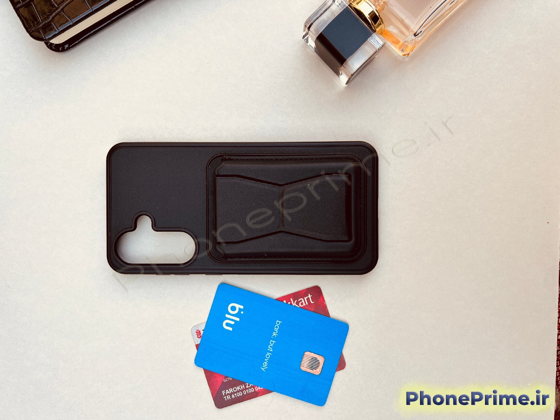 کاور چرمی مشکی ولت‌دار سامسونگ Galaxy A36