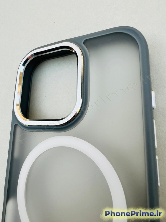 گارد ضد ضربه آیفون 16 پرو با فریم تیتانیوم ضخیم، پشت مات و مگسیف اورجینال