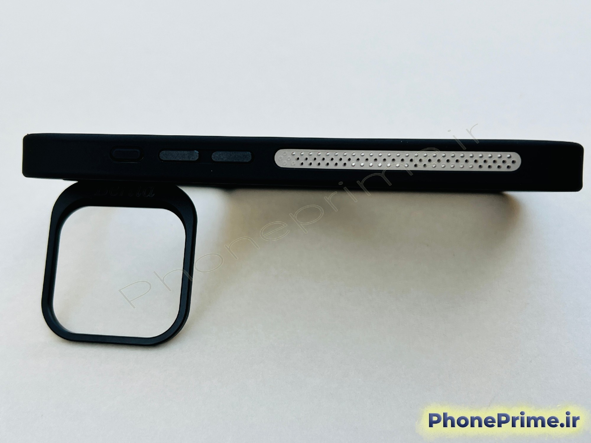 کاور مقاوم رنگ Black مات برای iPhone 16 Pro – تیتانیومی، سیلیکون چندلایه