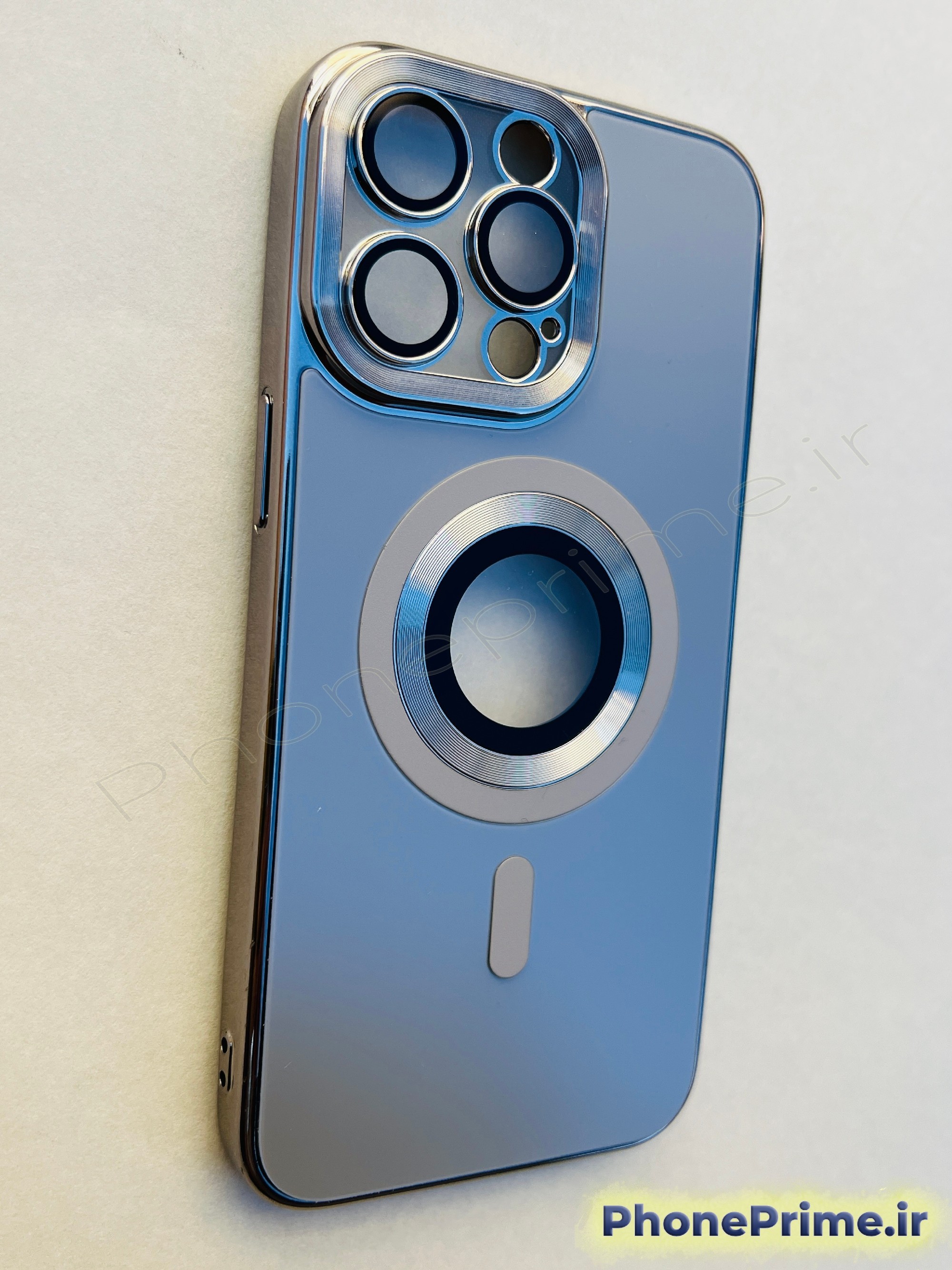 کاور تیتانیومی با حلقه مگ‌سیف – نمای پشت/کنار/کلوزآپ لنز)