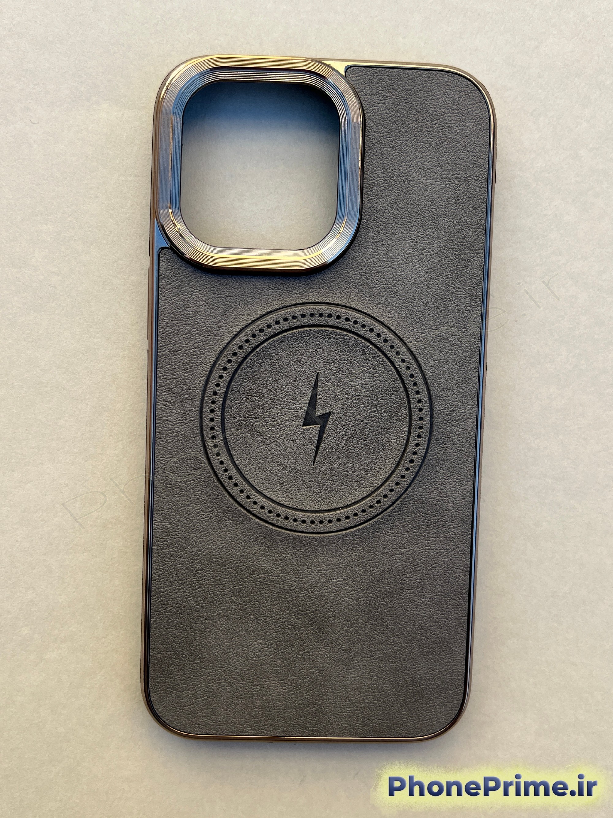 کاور چرمی اصل آیفون 15 پرومکس رنگ خاکستری | مگ‌سیف اورجینال | کیفیت پریمیوم و شیک