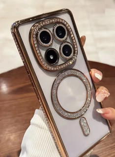 قاب شیائومی Redmi Note 14 ProPlus 5G مدل طلایی نگیندار مجلسی Luxury Diamond | محافظ لنزدار برای نوت 14 پروپلاس 5 جی(نقد و اقساط)