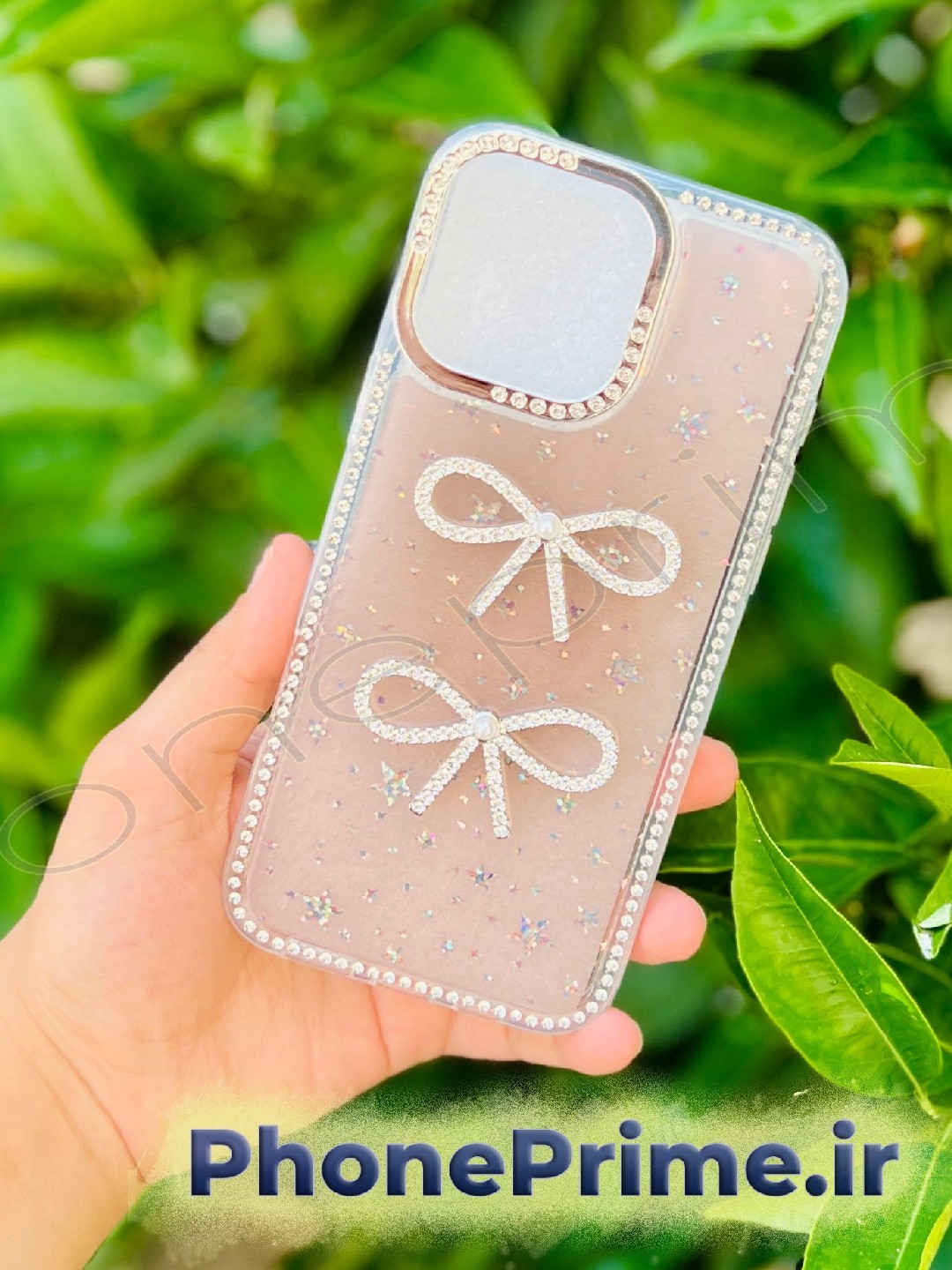 نمای پشت قاب جواهری آیفون ۱۶ پرو مکس مدل Luxury Shine Star با شاین هلوگرامی و طرح پاپیون برجسته