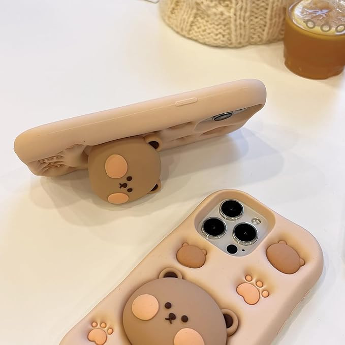 قاب فانتزی سیلیکونی کرمی طرح سهبعدی خرس برای آیفون ۱۶ پرو - iPhone 16 Pro 3D Bear Case